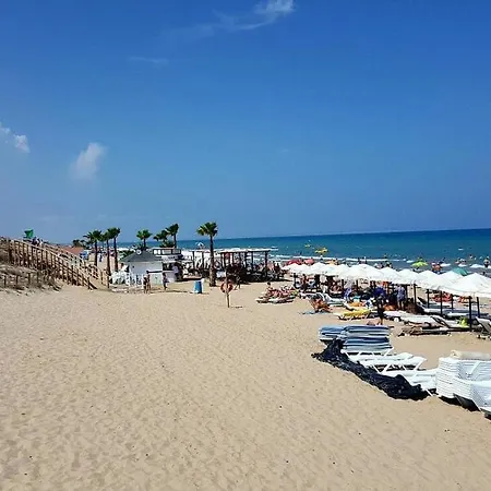 Sandy Coast El Moncayo